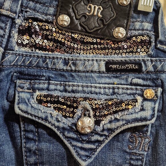 Miss Me Size 26 Style:ME8464BR Bootcut Embellished Embroidered Distressed Sequin - Picture 1 of 9